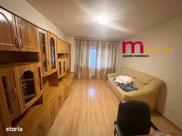 Apartament 3 camere, zona Centrala,parter