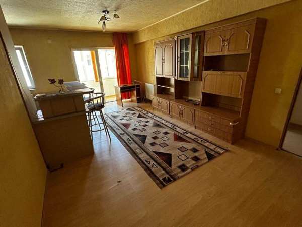 Vand Apartament 2 camere, Florești, zona Jysk – cu parcare inclusă