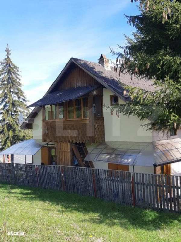 Cabana de vacanta in Piatra Fantanele + 3 arii teren