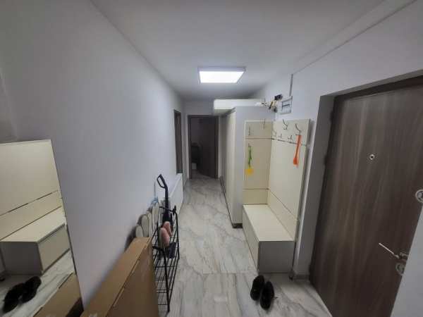 Închiriez apartament 3 camere 88 mp sector 4 str aurel persu