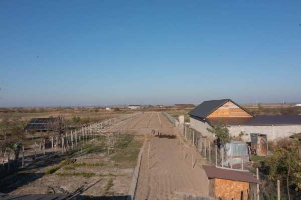 Vând Casa bătrânească și teren în Baldovinești Braila