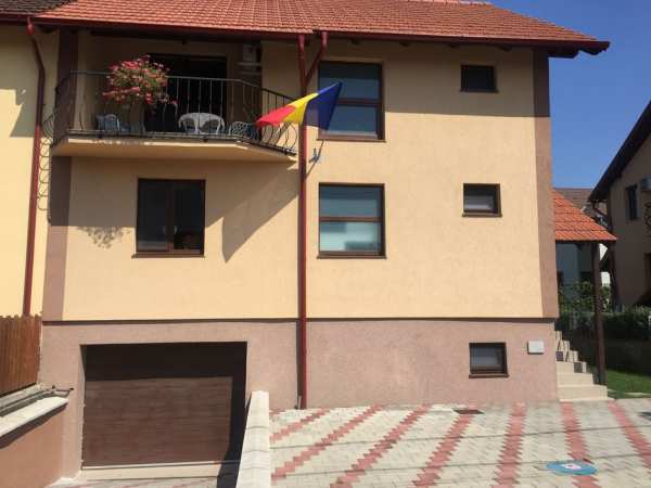 Casa de inchiriat