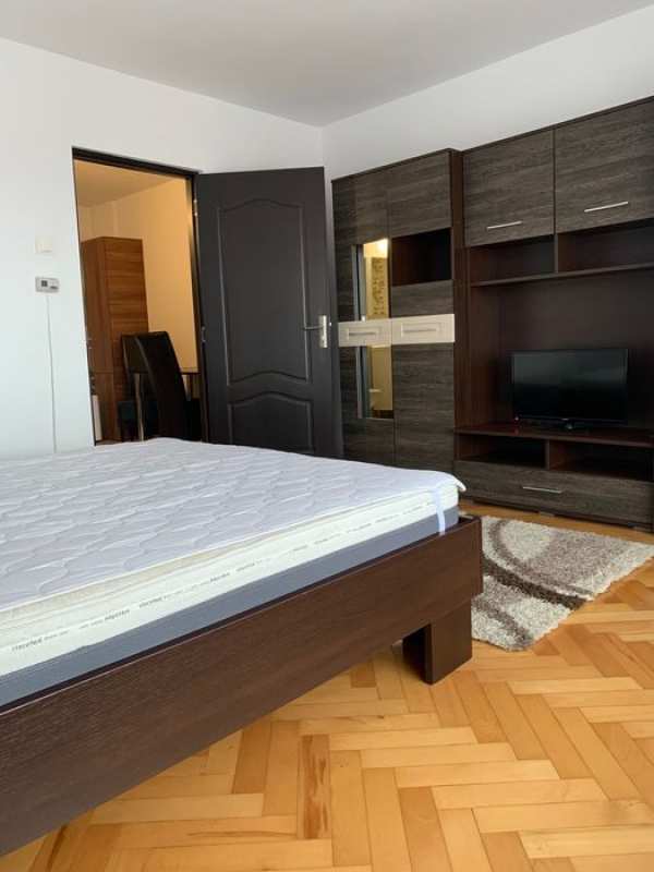 Apartament cu 1 camera de vanzare in centru