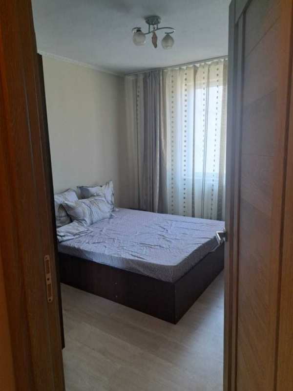 Apartament de închiriat