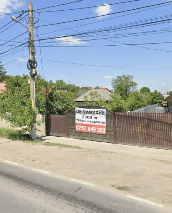 Vand doua loturi de cate 450 mp teren Margineni langa Politie