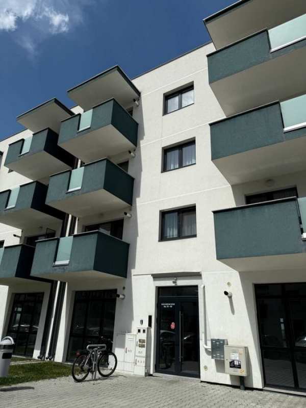 Vând apartament 2 camere Calea Șurii Mici