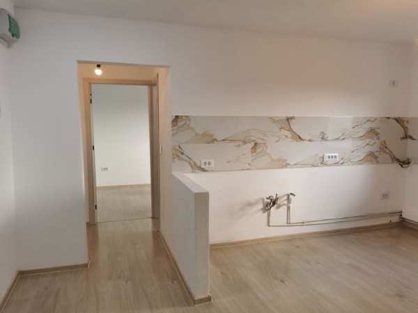 Apartament 2 camere  ,  Str Doamna Stanca et 4