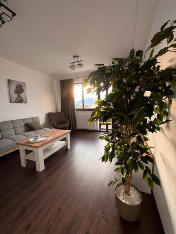Apartament 2 camere cu parcare Florilor Ghimbav direct proprietar
