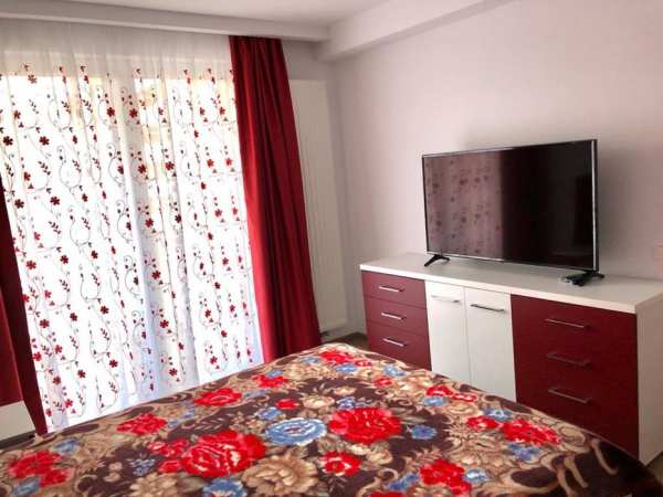 Inchiriez ap 2 camere lux, URBAN - Tractorul