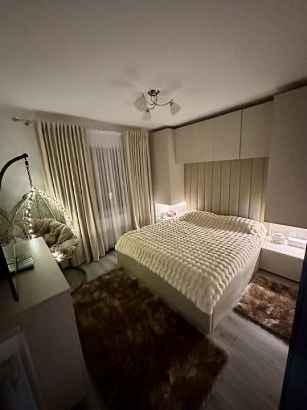Apartament zona uniri finisaj si mobila de lux create de designer