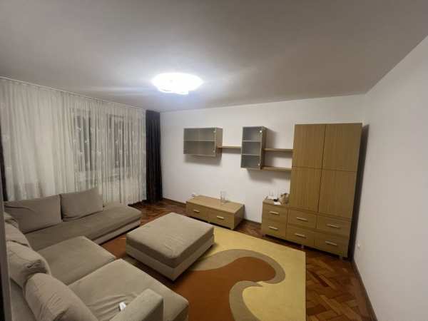 Inchiriez apartamen 2 camere - Cartierul Sasar