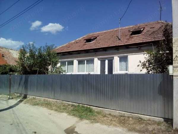 Casa de vanzare in Tisesti