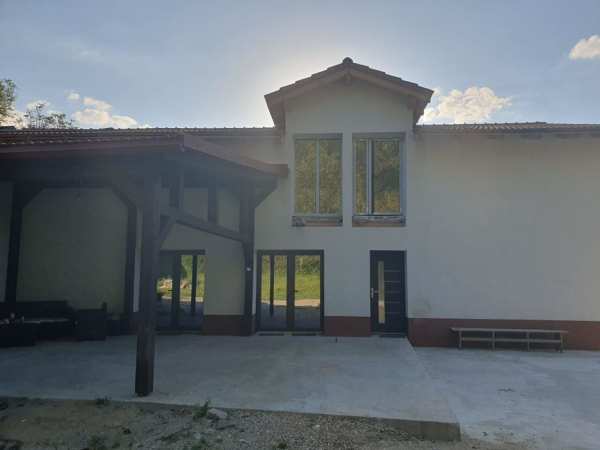 Vand Vila Alibi,Casa,Cabana Valiug