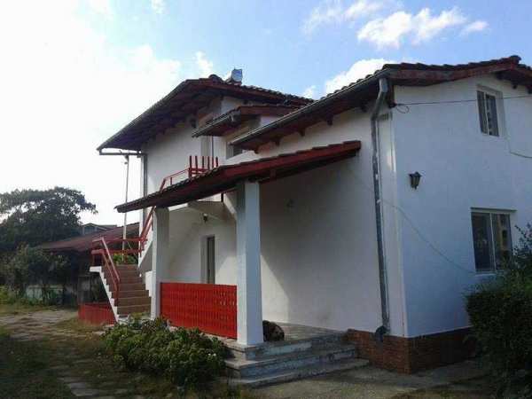 Ofer spre inchiriere etaj din casa la curte | LIMANU