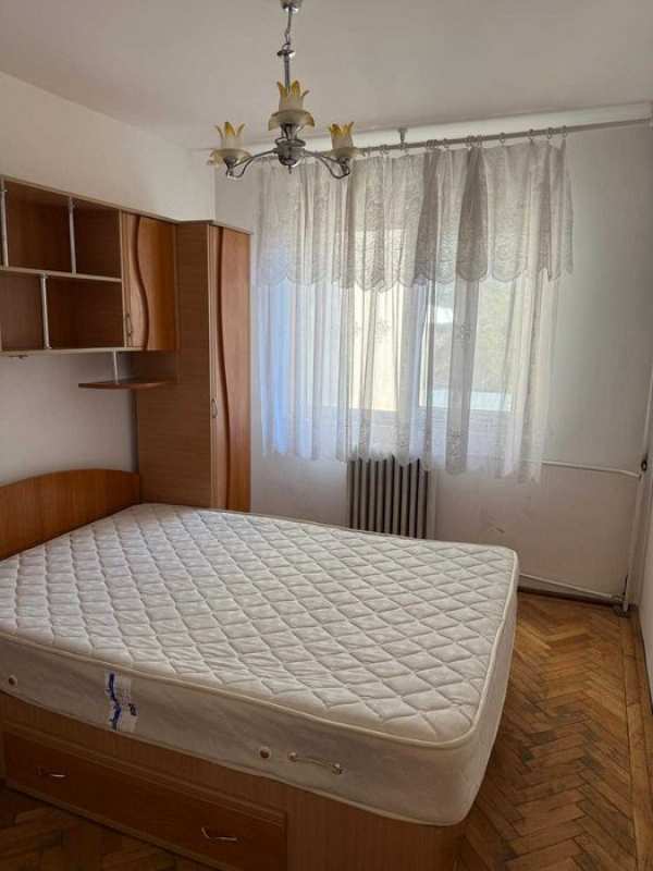 De vanzare apartament cu 2 camere