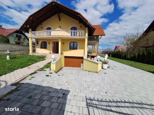 Casa cu 3 dormitoare de inchiriat in Codlea