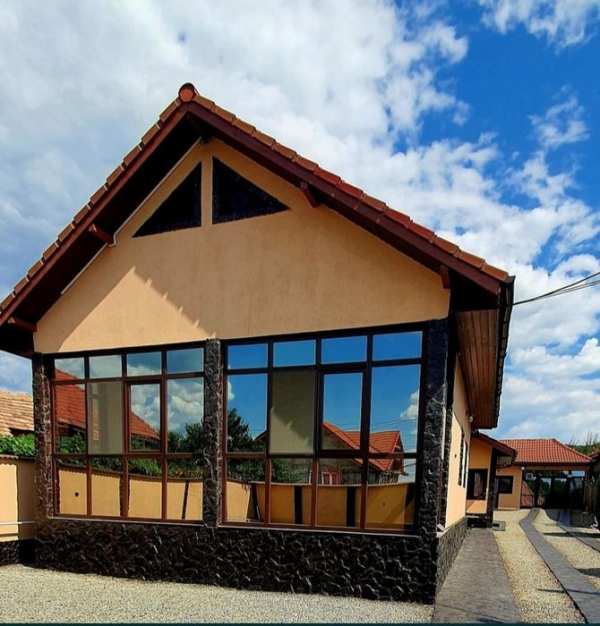 Vand Casa 5000 mp