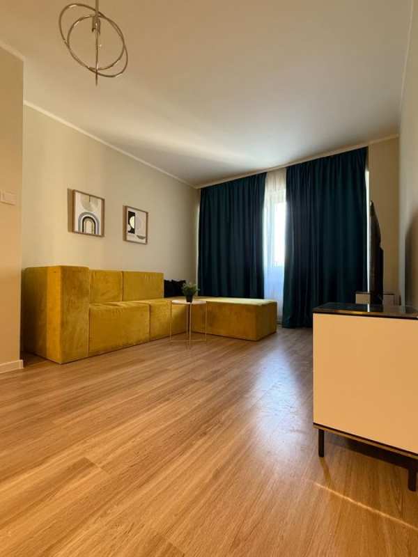 Apartament 3 camere de închiriat – Direct de la proprietar