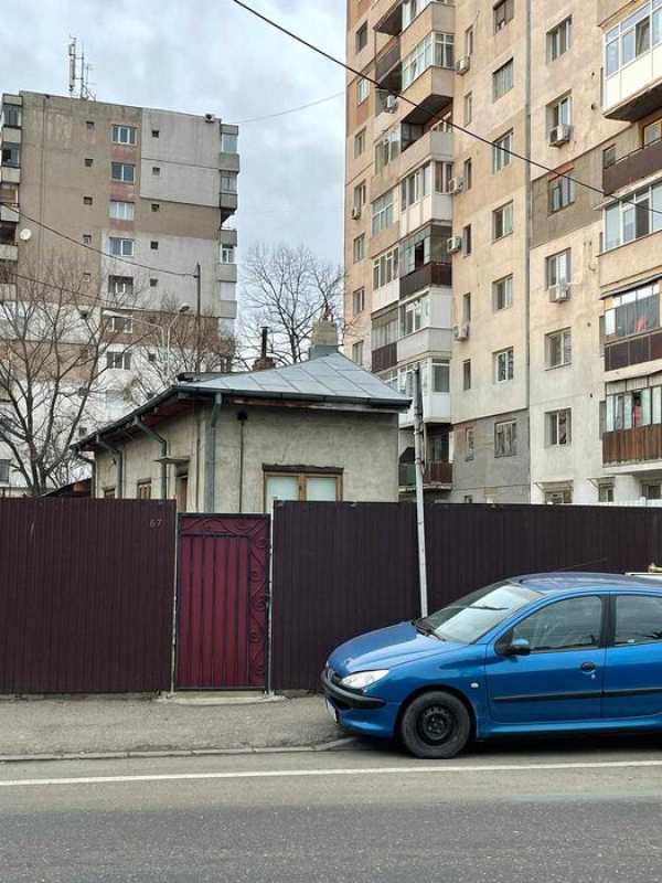 Proprietar - vand casa și teren pe str. Poștei, Ploiești