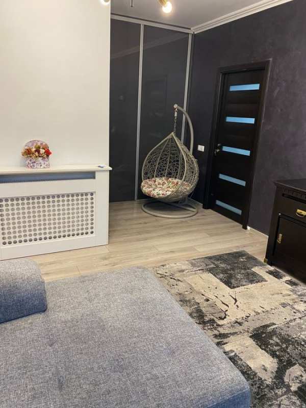 Ofer spre chirie apartament cu 3 camere, Bd Dem Rădulescu, Rm Vâlcea