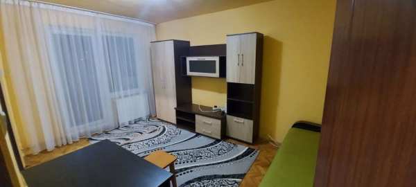 Dau in chirie apartament cu 1 camera in Targu Mures zona Shopping City