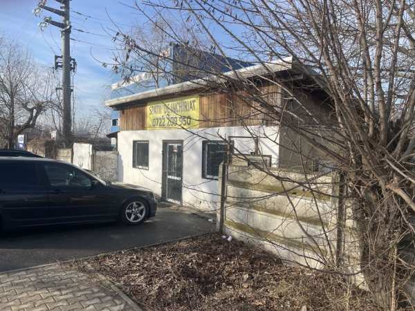 Inchiriez spatiu comercial 45mp