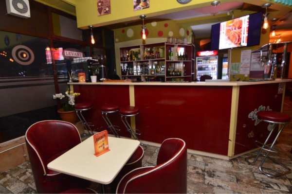 Inchiriez Spatiu Comercial pe strada General Magheru