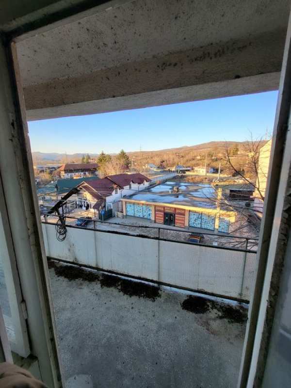 Se vinde!Apartament 3 camere ,Parscov ,Etaj 3!