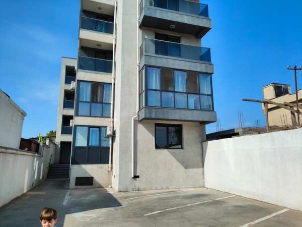 Vand apartament 3 camere km5