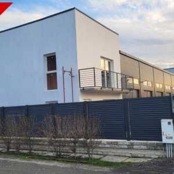 Boxe moderne de inchiriat -pretabil diverse activitati comerciale