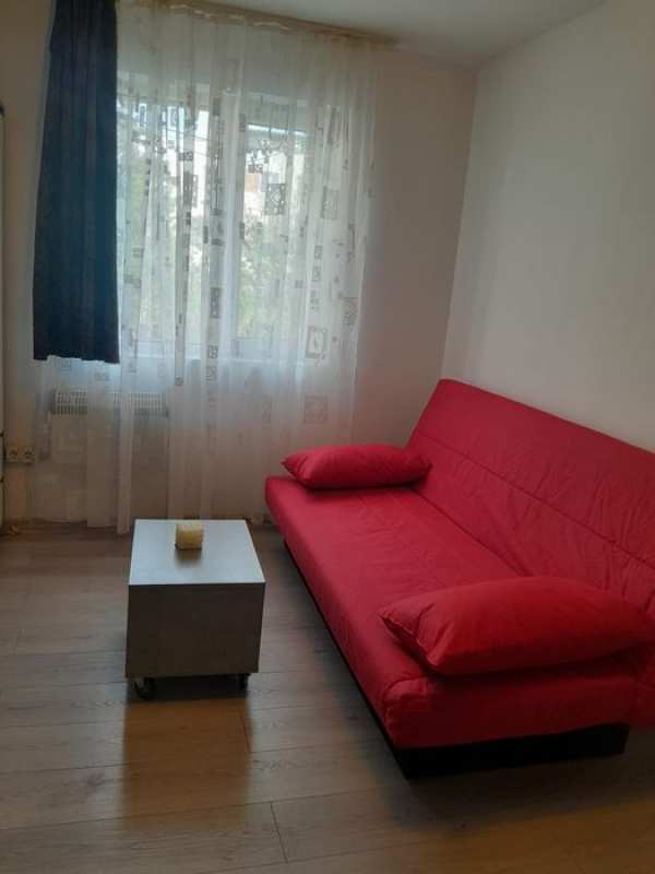 Închiriez Garsonieră Slatina in Progresu