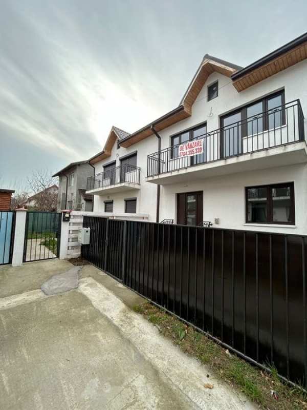 Vilă la cheie aproape de centru direct proprietar comision 0%