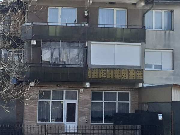 Vand apartament cu 2 camere în Diosig