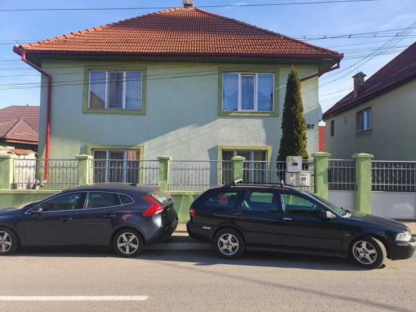 Casa singur in curte cu 700mp teren in Avrig, 25km distanta de Sibiu