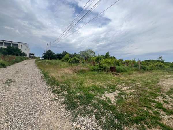 Teren Intravilan Barnova 500mp