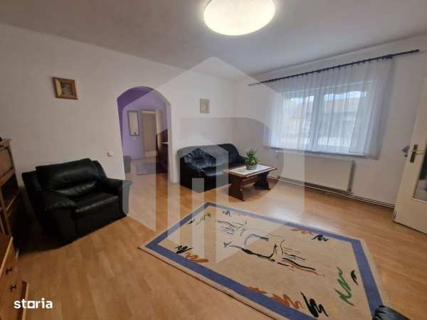 Casa cu 3 camere - 520 mp teren - Garaj - Turnisor