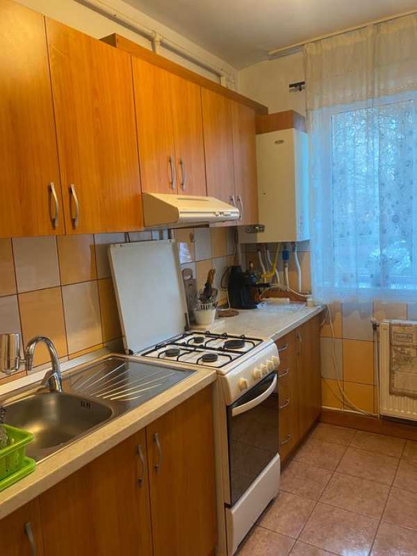 ap de inchiriat 2 camere