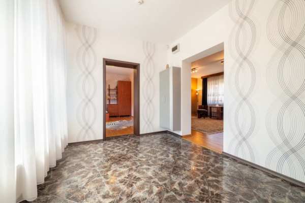Casa Tarnaveni Mures