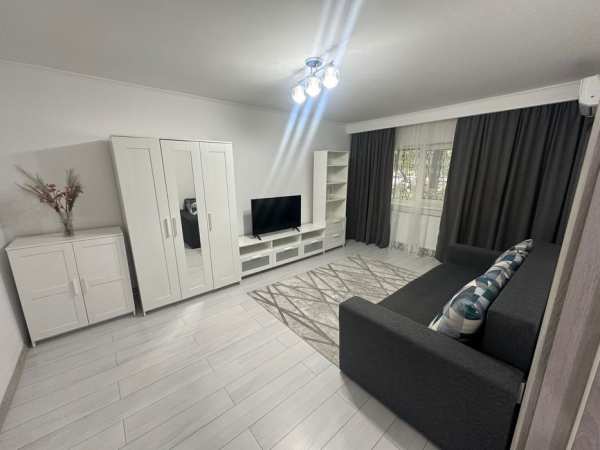 Apartament 2 camere de închiriat – zona Sebastian, complet renovat