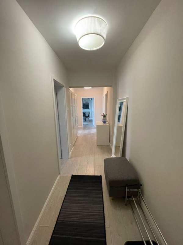 Inchiriez apartament 3 camere Timisoara zona Modern