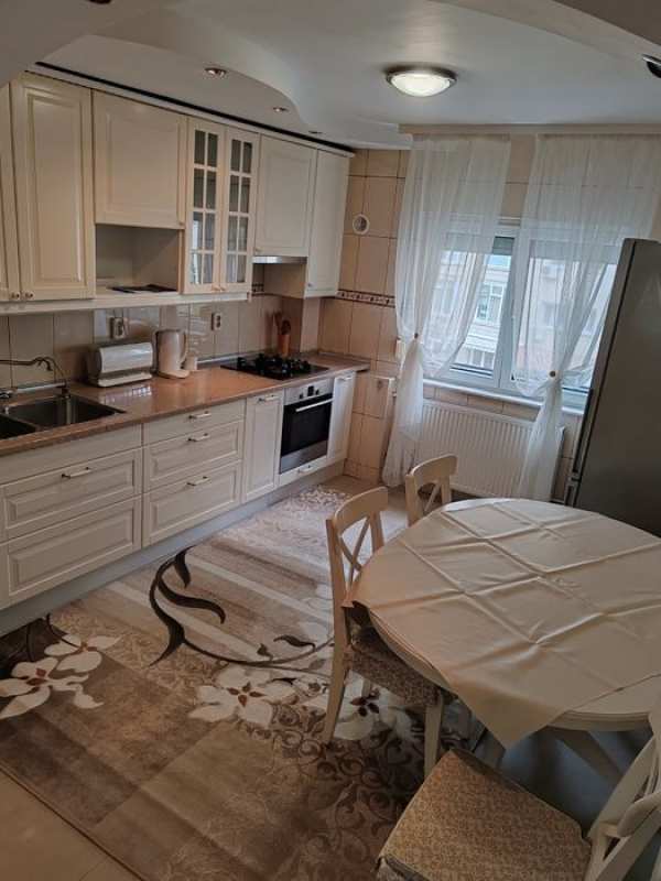 Închiriez apartament Unirii Direct Proprietar