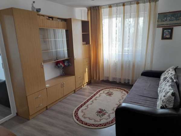 Schimb apartament 2 camere,cu Casă!