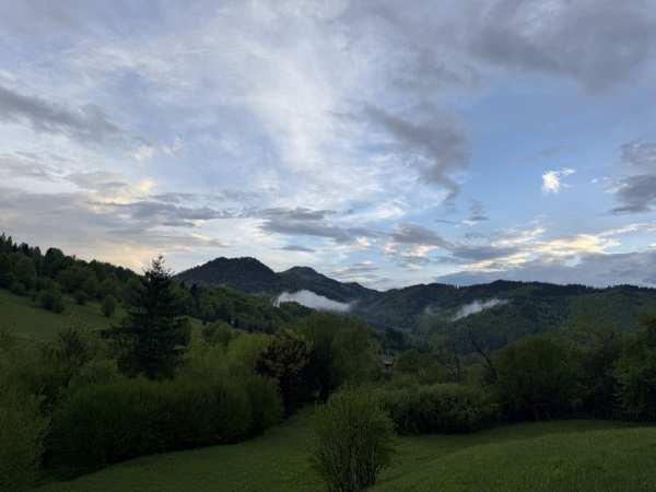 Teren intravilan la munte  pentru casa de vacanta sau cabana