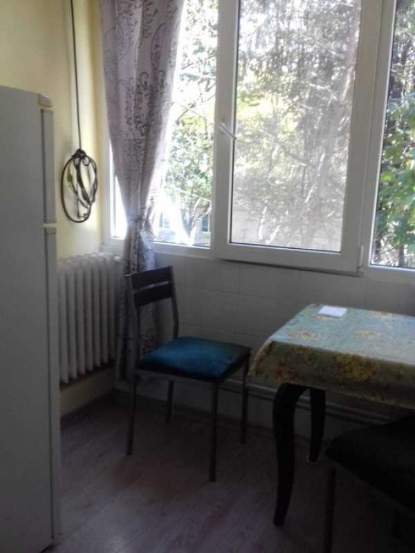 Garsoniera - inchiriere - zona Tomis III - persoana fizica