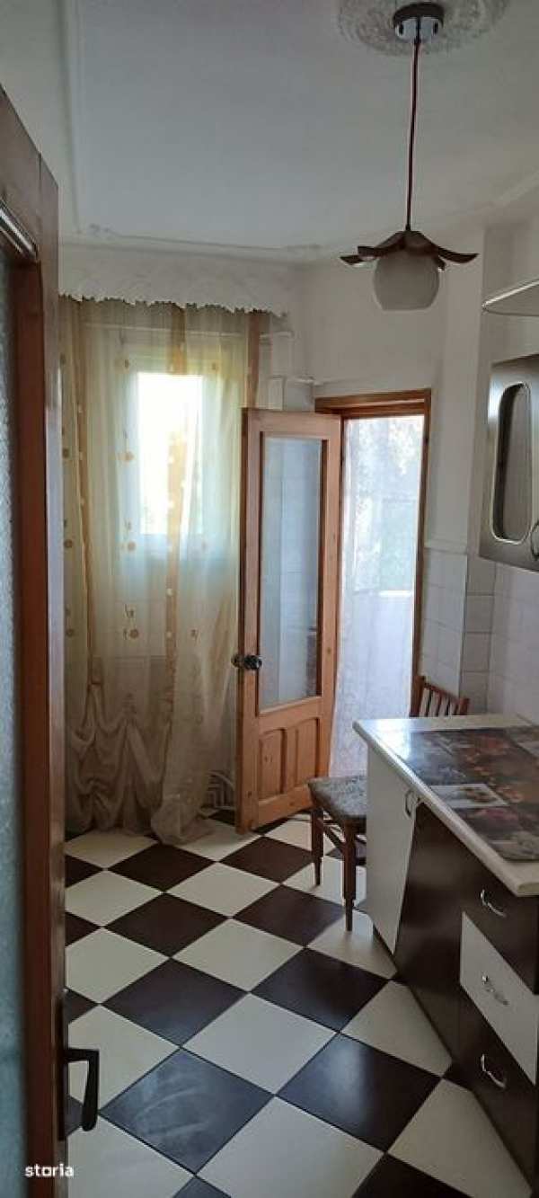 Închiriez apartament Focșani