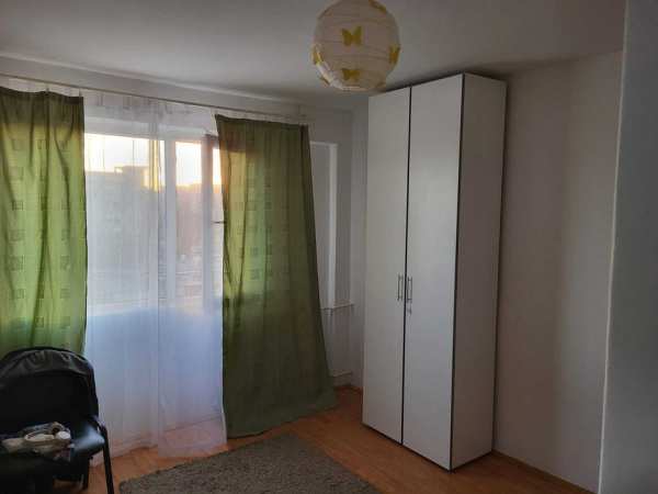 Garsoniera Piata Gorjului Militari, direct proprietar, libera!
