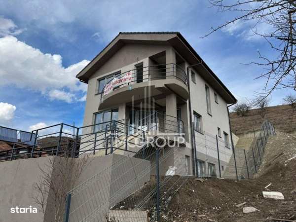SUPER OFERTA! De vanzare casa Chinteni view lac comision 0%