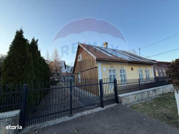 Casă cu teren CENTRAL  Putna jud Suceava Bucovina