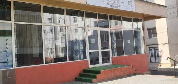 Inchiriez spatiu comercial Cugir
