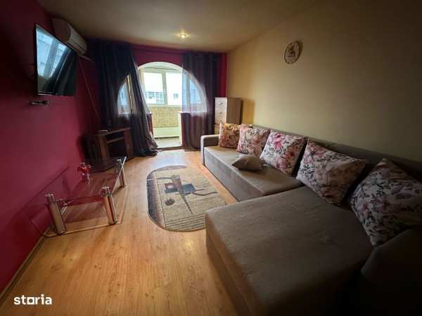 Apartament cu 4 camere de închiriat în zona Calarasi 4